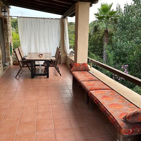 נאה רודה Stone Villas מראה חיצוני תמונה